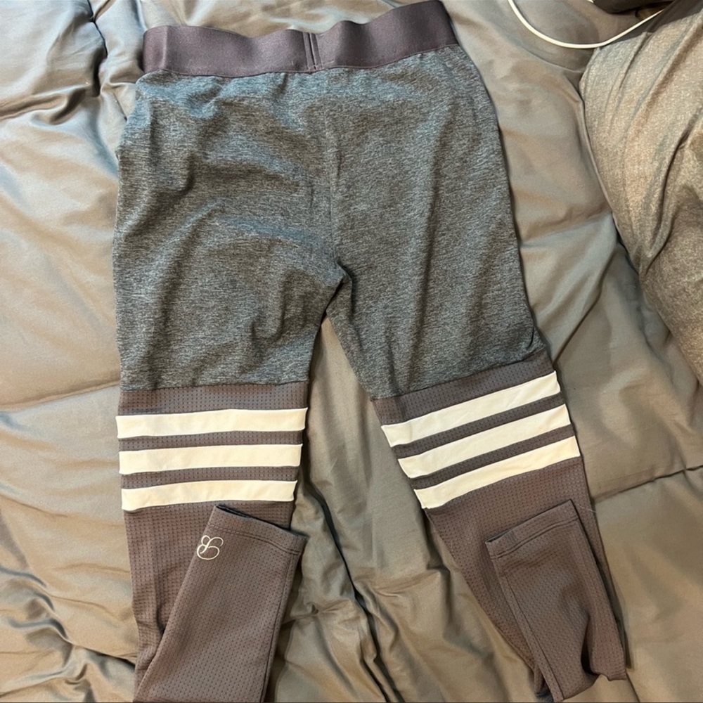 Bombshell sportswear leggings